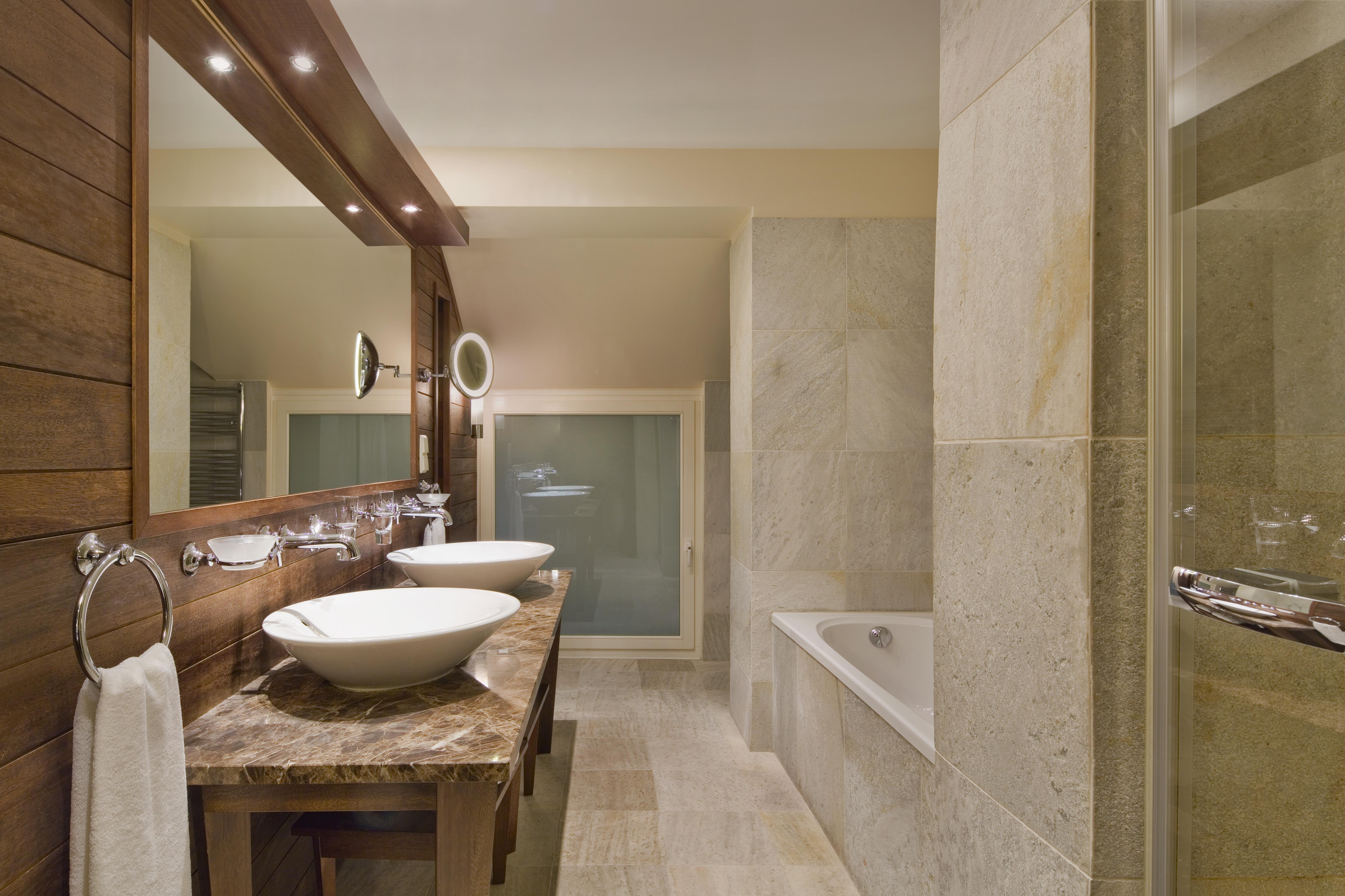 Hotel Mamaison Le Regina 5*